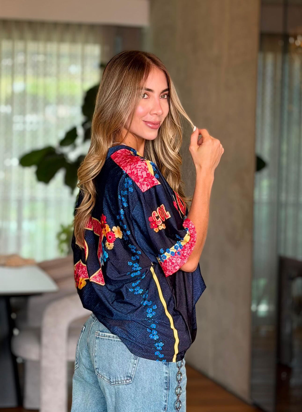 CAMISETA COLOMBIA FLORES